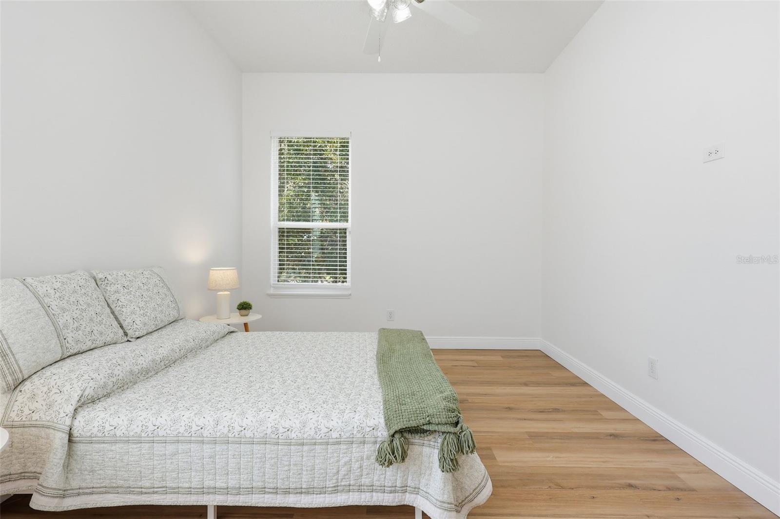 Image 33 of 59 For 1718 White Heron Bay Circle