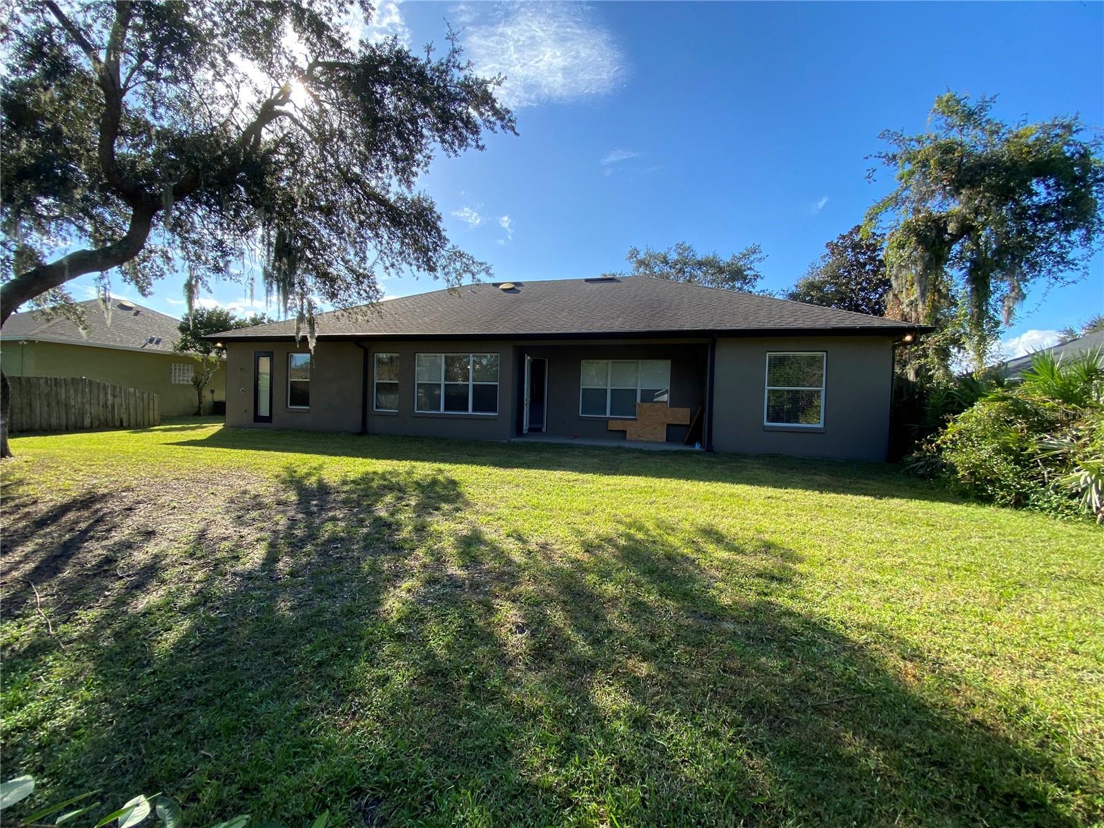 Image 11 of 36 For 609 Renner Road