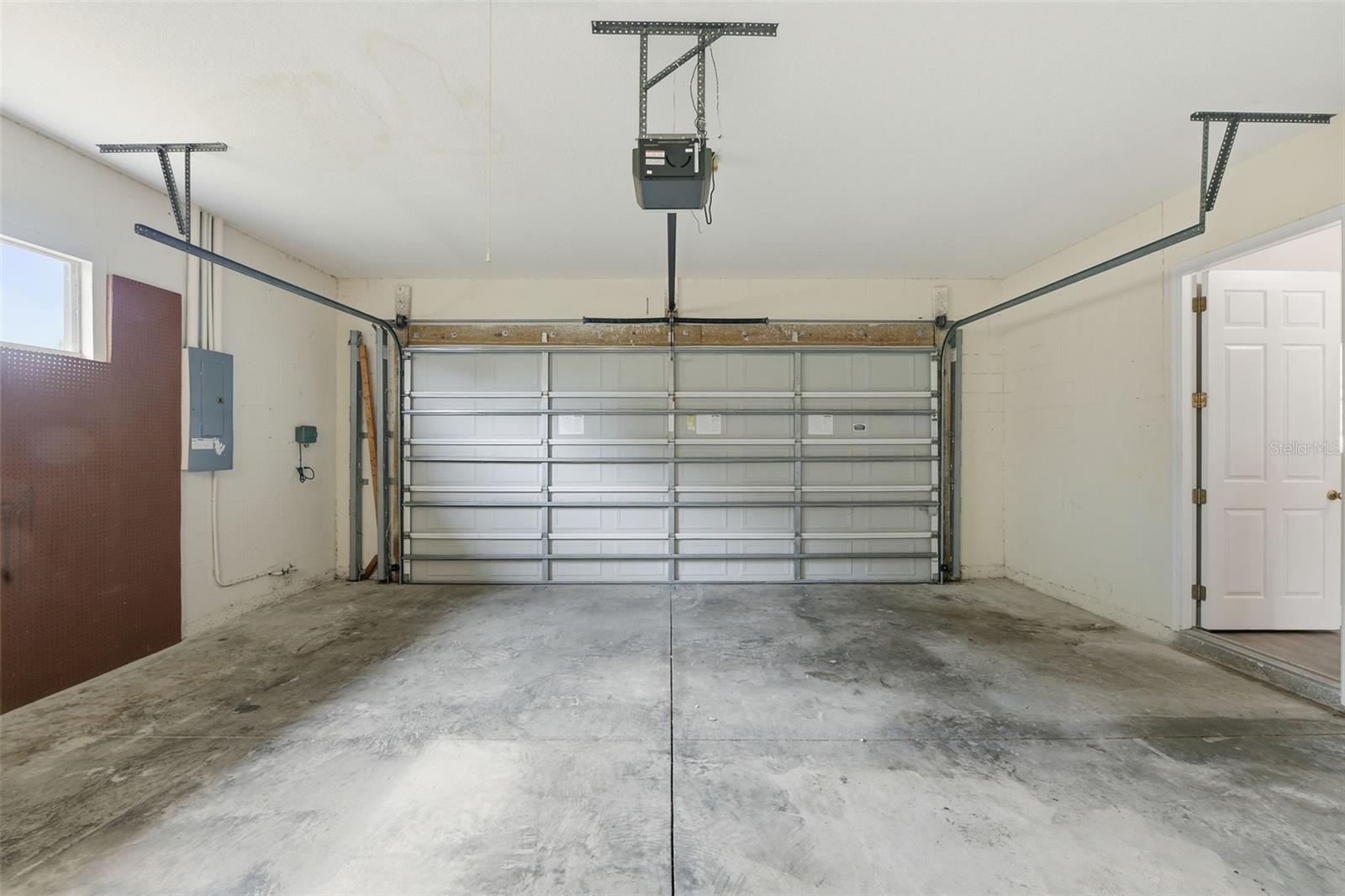 Image 29 of 36 For 609 Renner Road