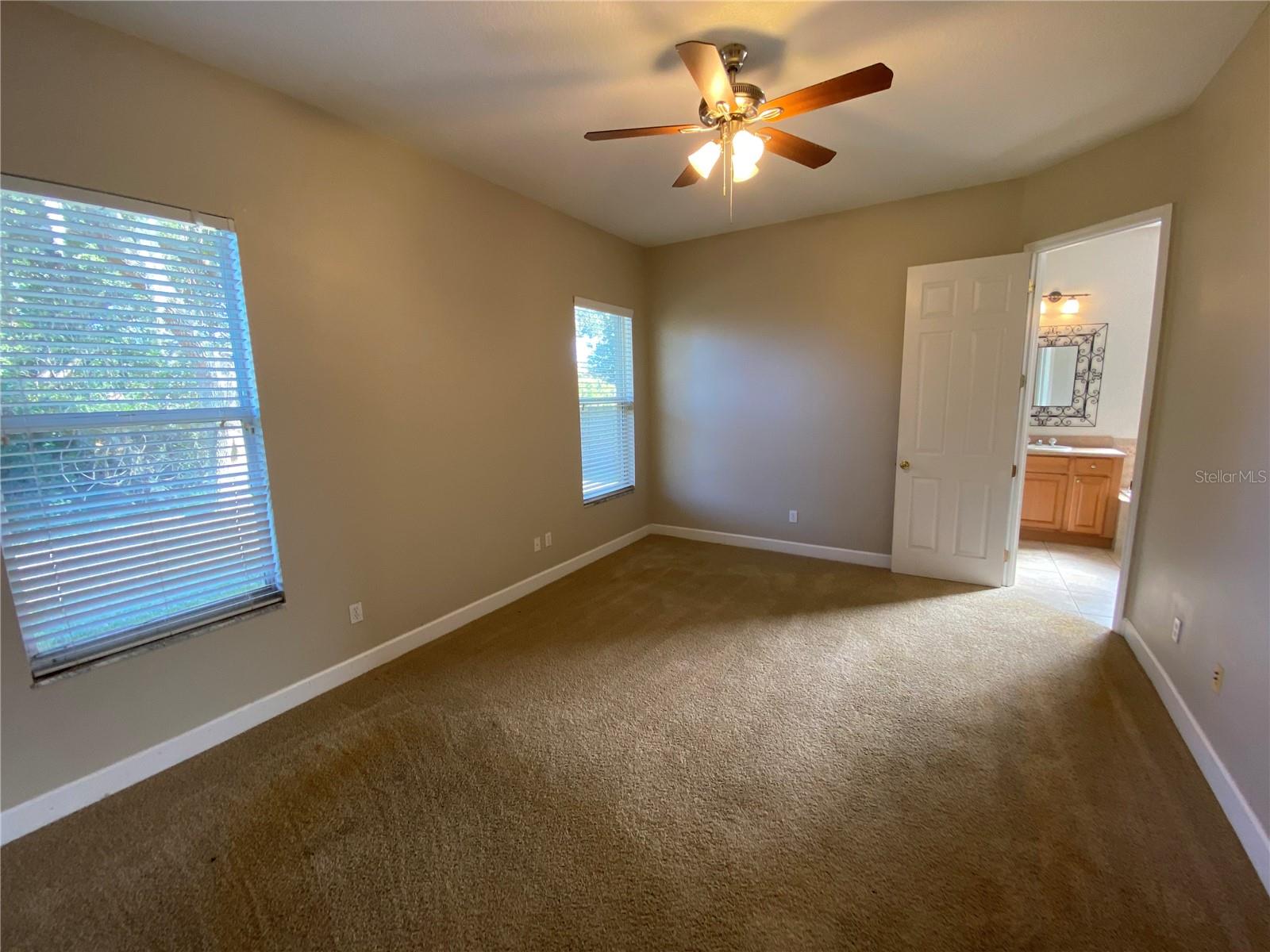 Image 4 of 36 For 609 Renner Road