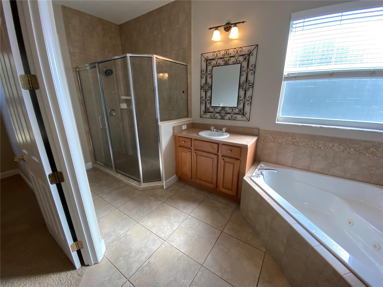 Image 6 of 36 For 609 Renner Road