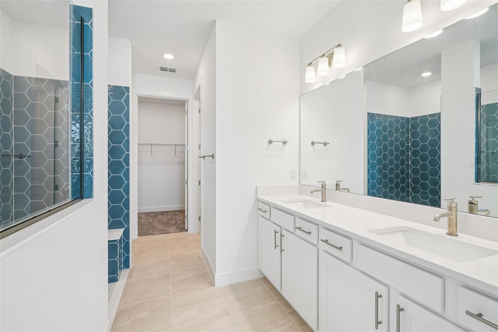 Image 13 of 29 For 5236 88th Circle