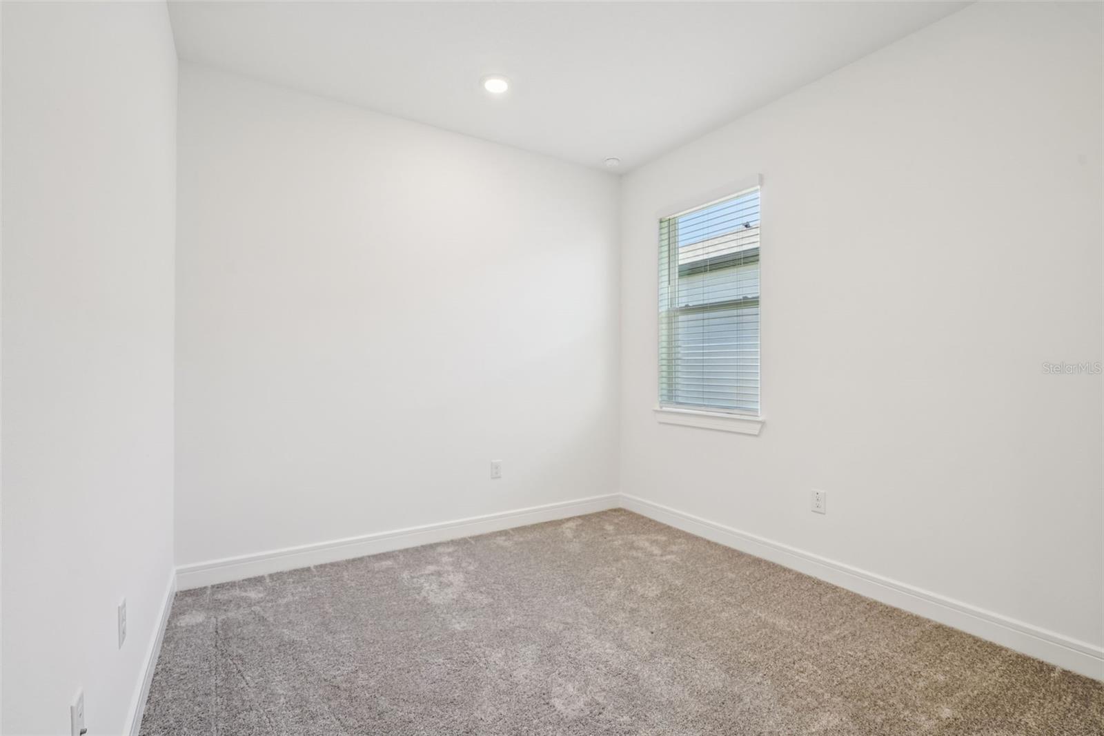 Image 15 of 29 For 5236 88th Circle