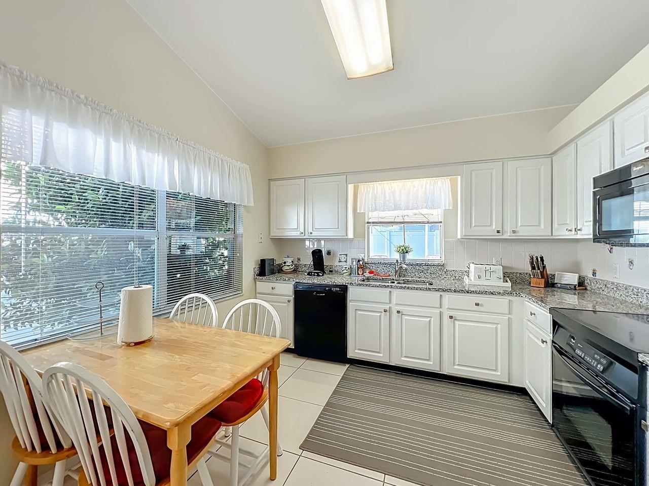 Image 22 of 85 For 3609 Idle Hour Drive