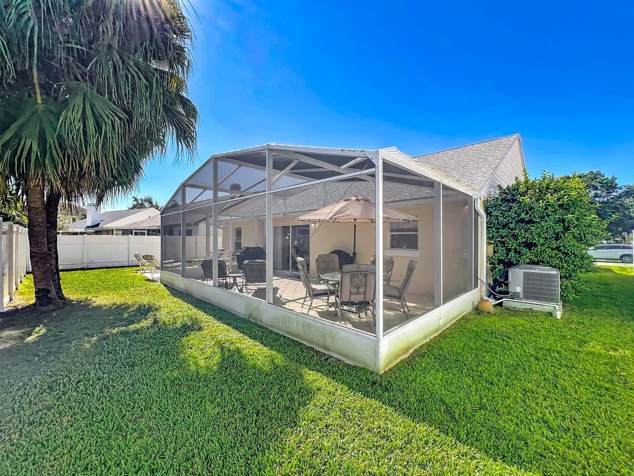 Image 46 of 85 For 3609 Idle Hour Drive