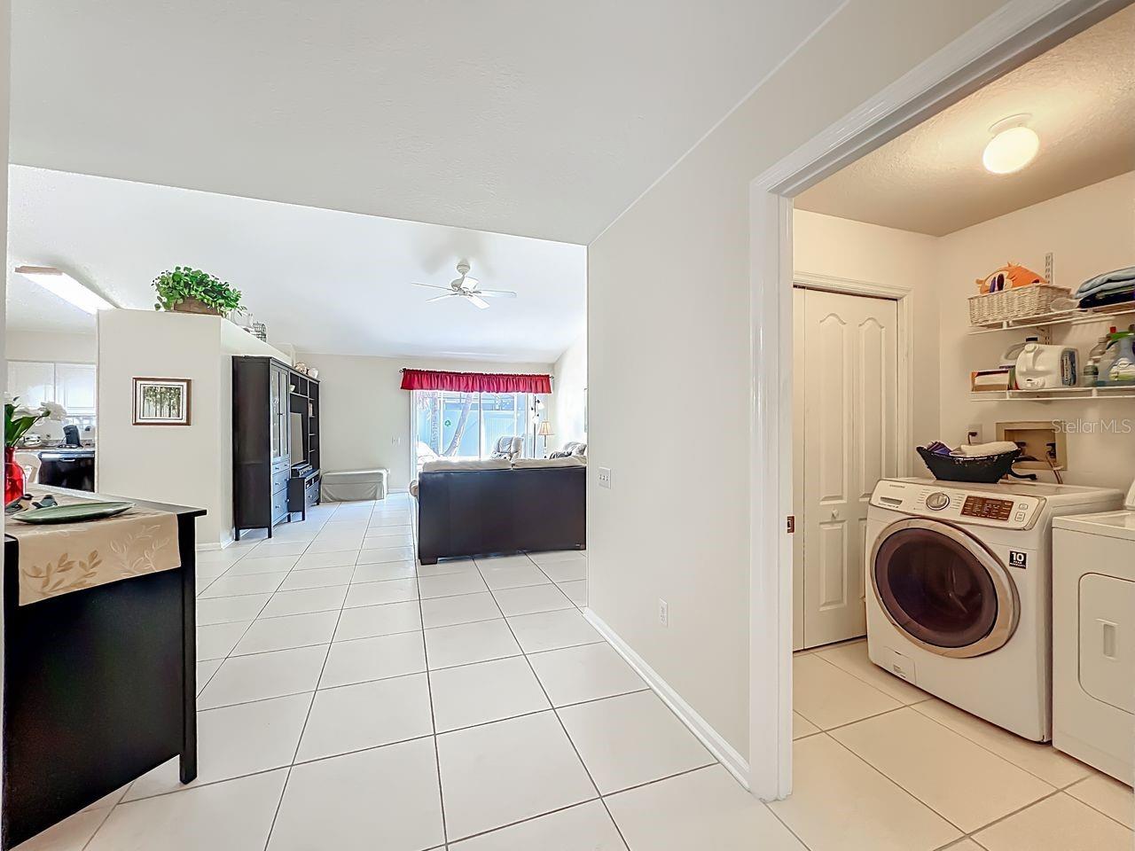 Image 7 of 85 For 3609 Idle Hour Drive