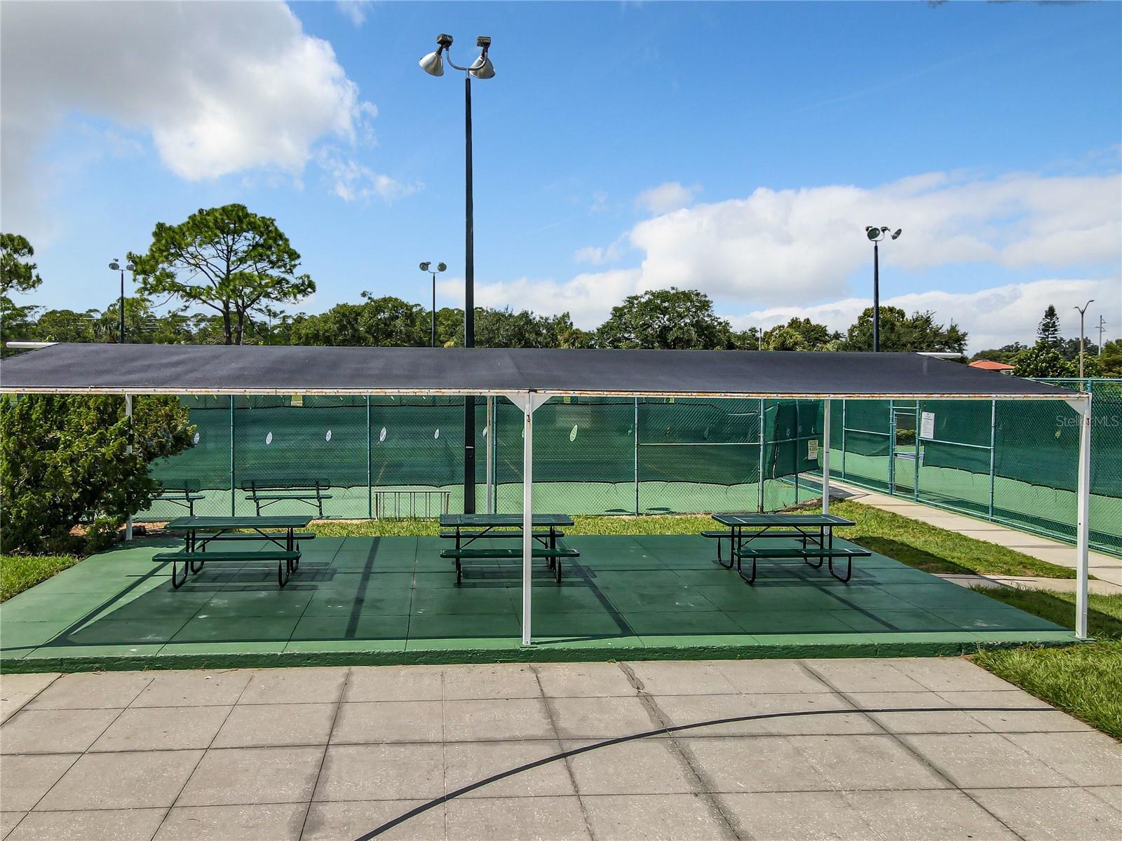 Image 83 of 85 For 3609 Idle Hour Drive