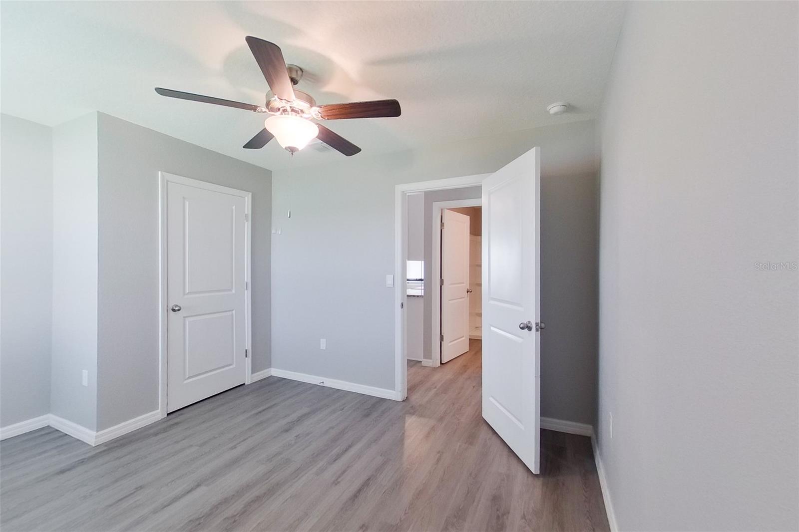 Image 12 of 22 For 8577 43rd Terrace