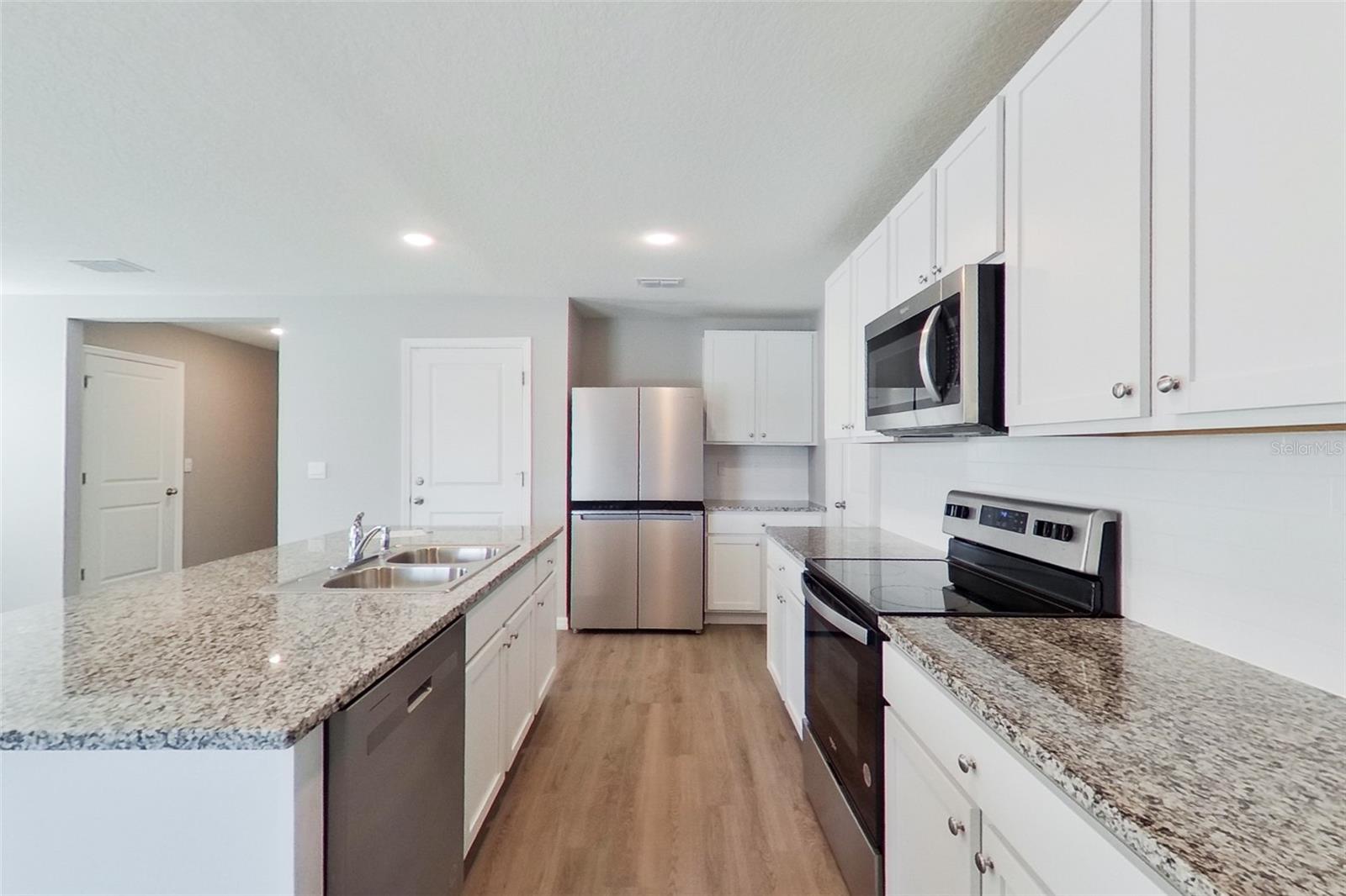 Image 6 of 22 For 8577 43rd Terrace