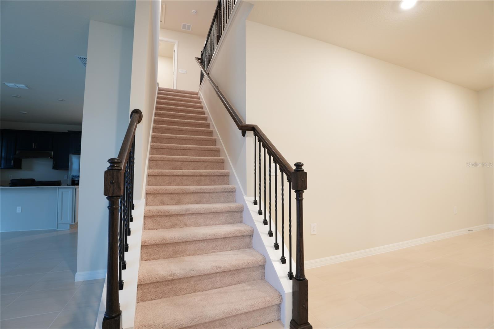 Image 14 of 37 For 268 Summer Pine Street