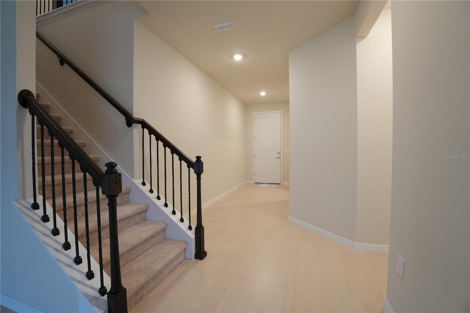 Image 5 of 37 For 268 Summer Pine Street