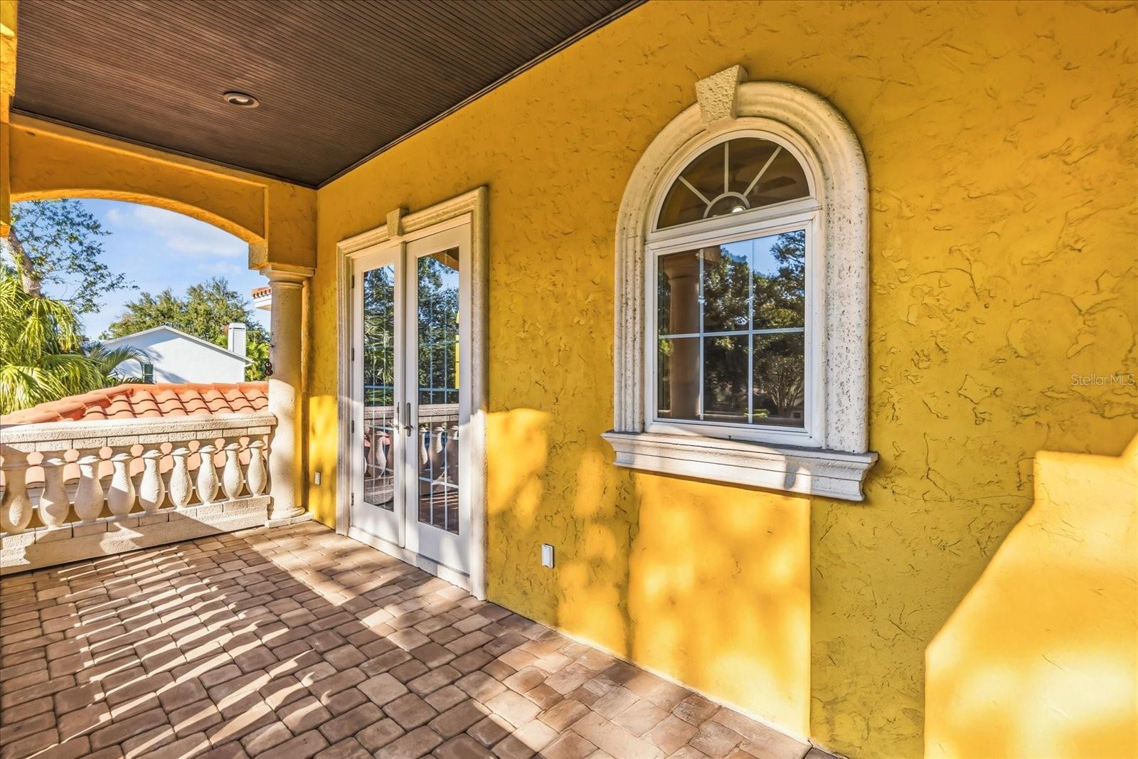 Image 43 of 67 For 911 Jungle Avenue N