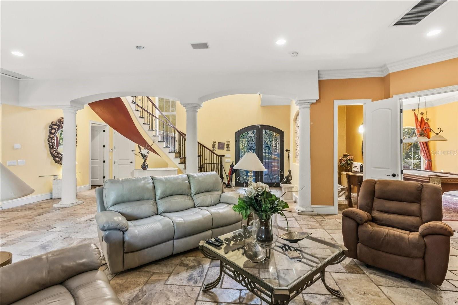 Image 7 of 67 For 911 Jungle Avenue N