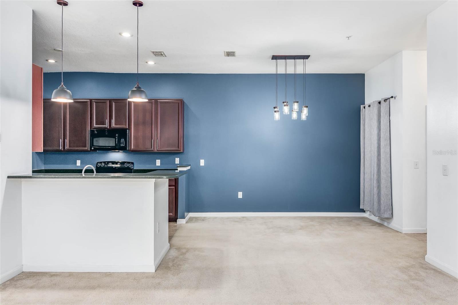 Image 18 of 30 For 4047 Meander Place 206