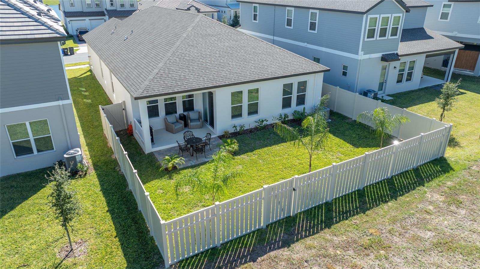 Image 25 of 41 For 5290 Citrus Leaf Boulevard