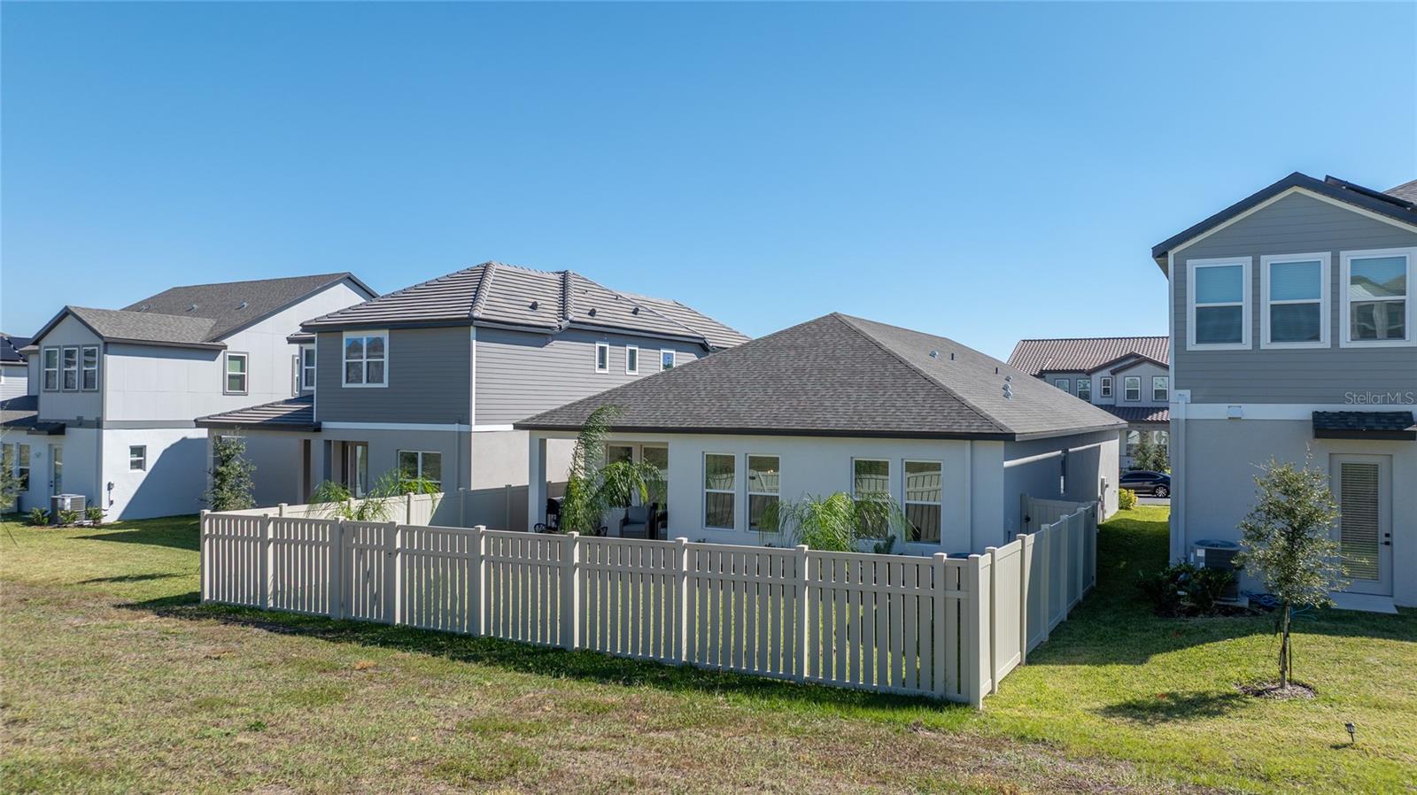 Image 36 of 41 For 5290 Citrus Leaf Boulevard