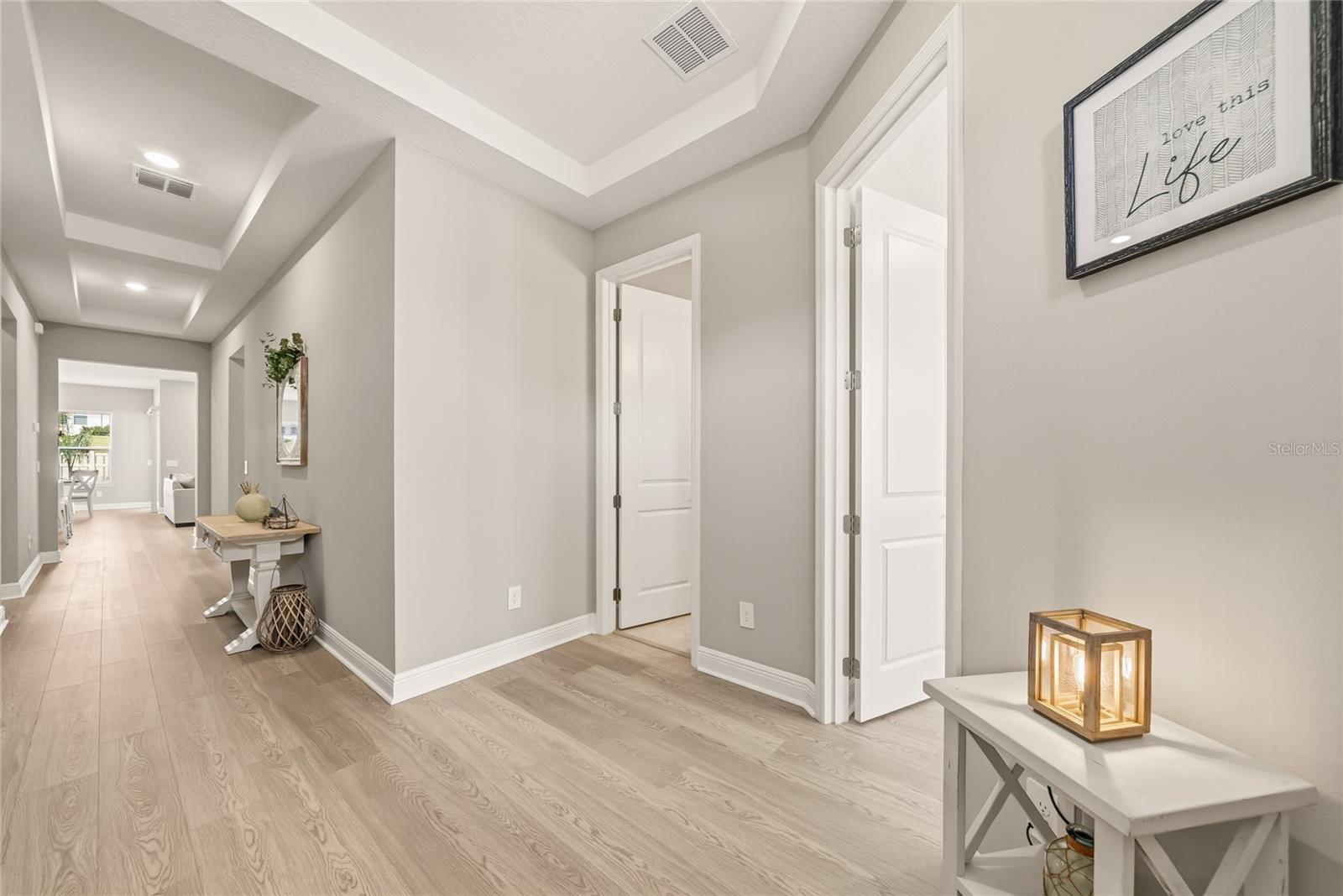 Image 6 of 41 For 5290 Citrus Leaf Boulevard