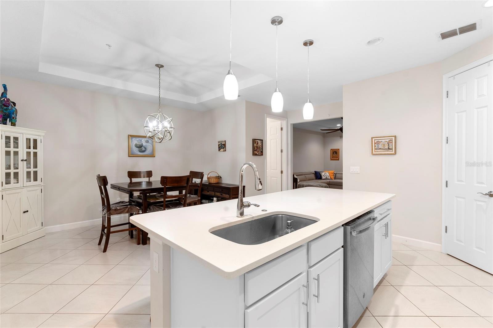 Image 11 of 42 For 895 Brutus Terrace