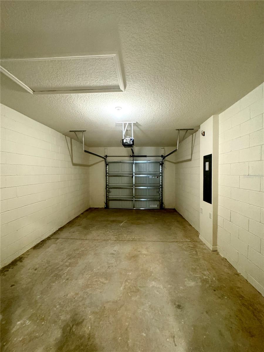 Image 5 of 22 For 12664 Charmed Drive