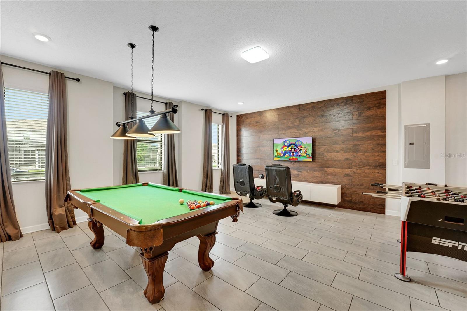 Image 13 of 82 For 2901 Fable Street