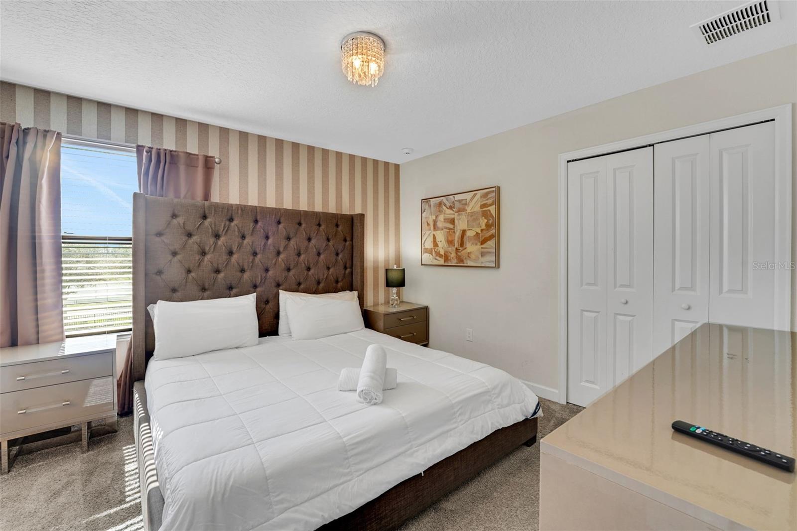 Image 36 of 82 For 2901 Fable Street