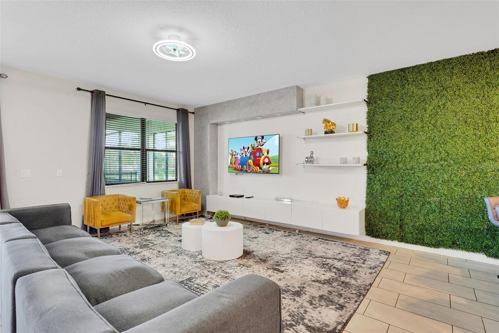 Image 4 of 82 For 2901 Fable Street