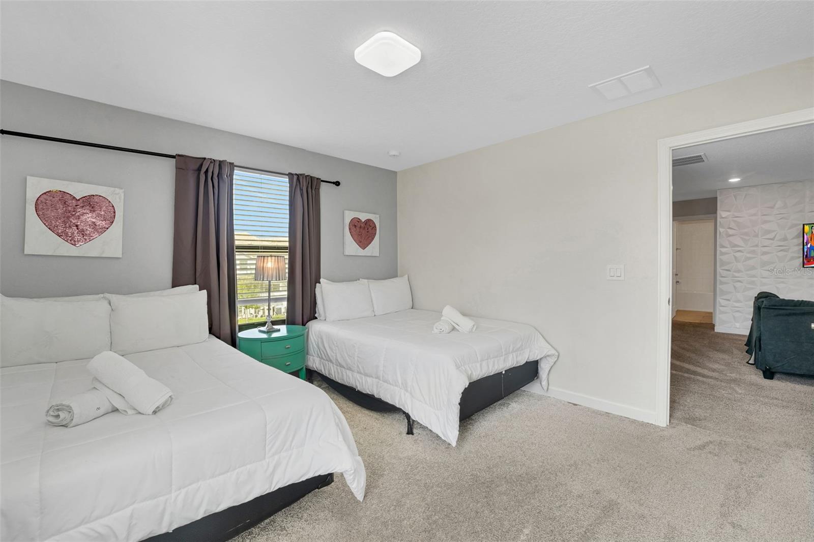 Image 40 of 82 For 2901 Fable Street