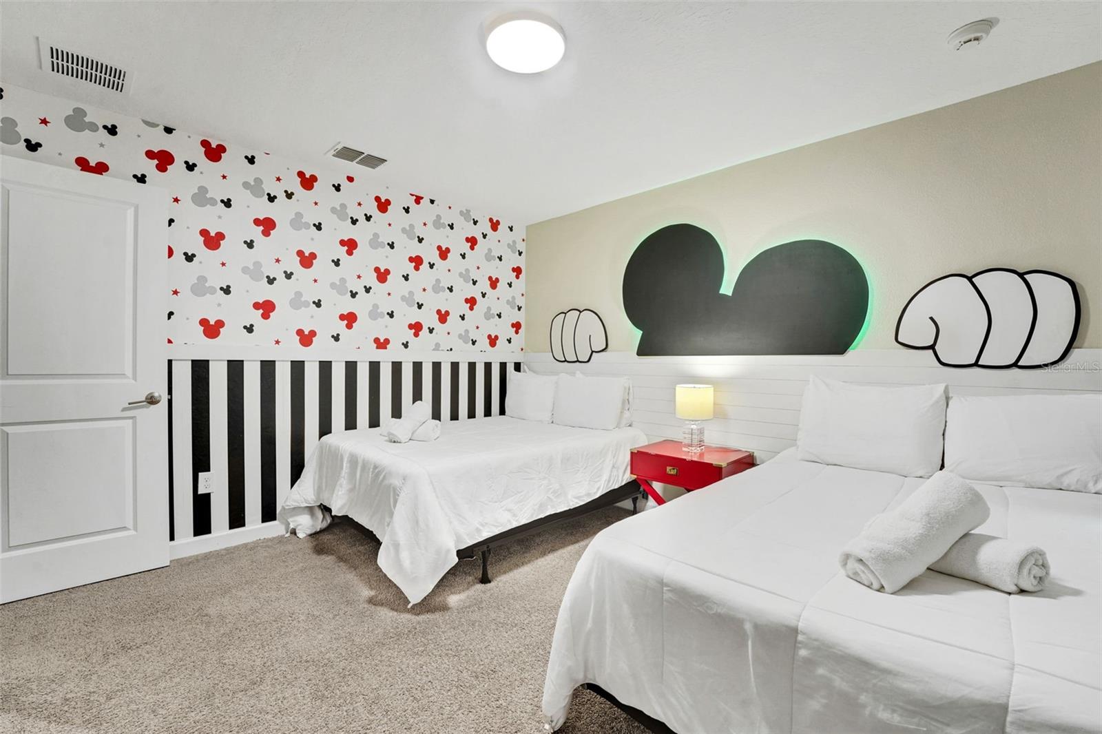 Image 46 of 82 For 2901 Fable Street