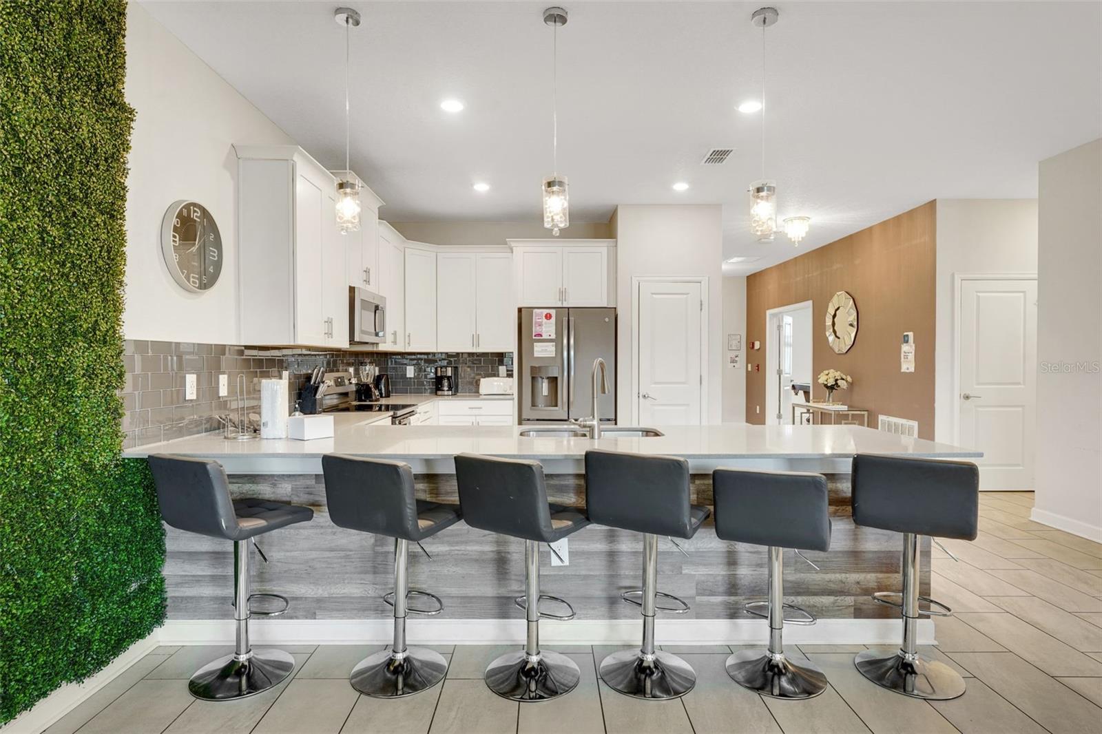 Image 6 of 82 For 2901 Fable Street