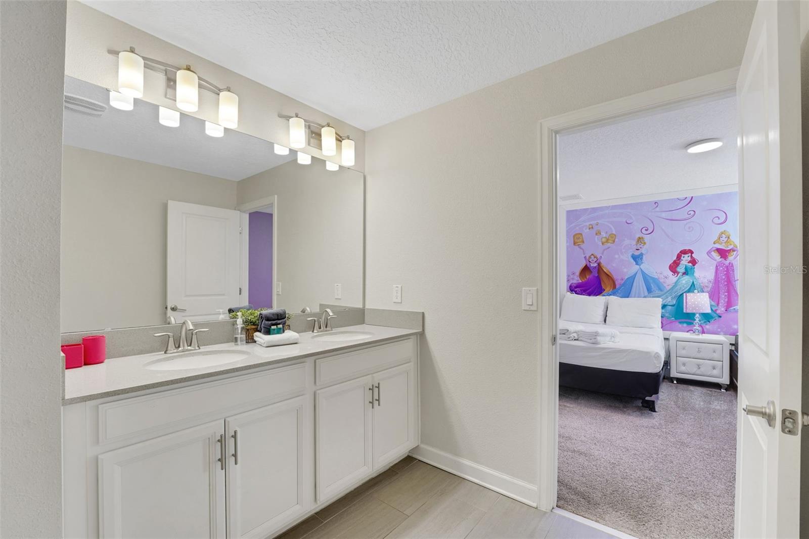 Image 60 of 82 For 2901 Fable Street