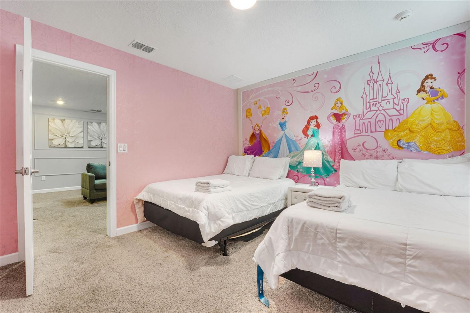 Image 62 of 82 For 2901 Fable Street