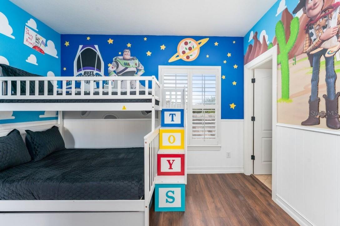 Image 10 of 76 For 1227 Radiant Street