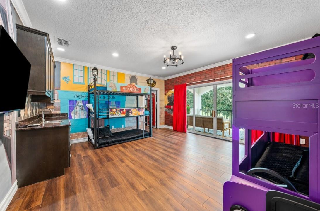 Image 46 of 76 For 1227 Radiant Street