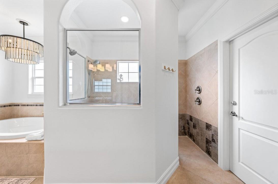 Image 63 of 76 For 1227 Radiant Street