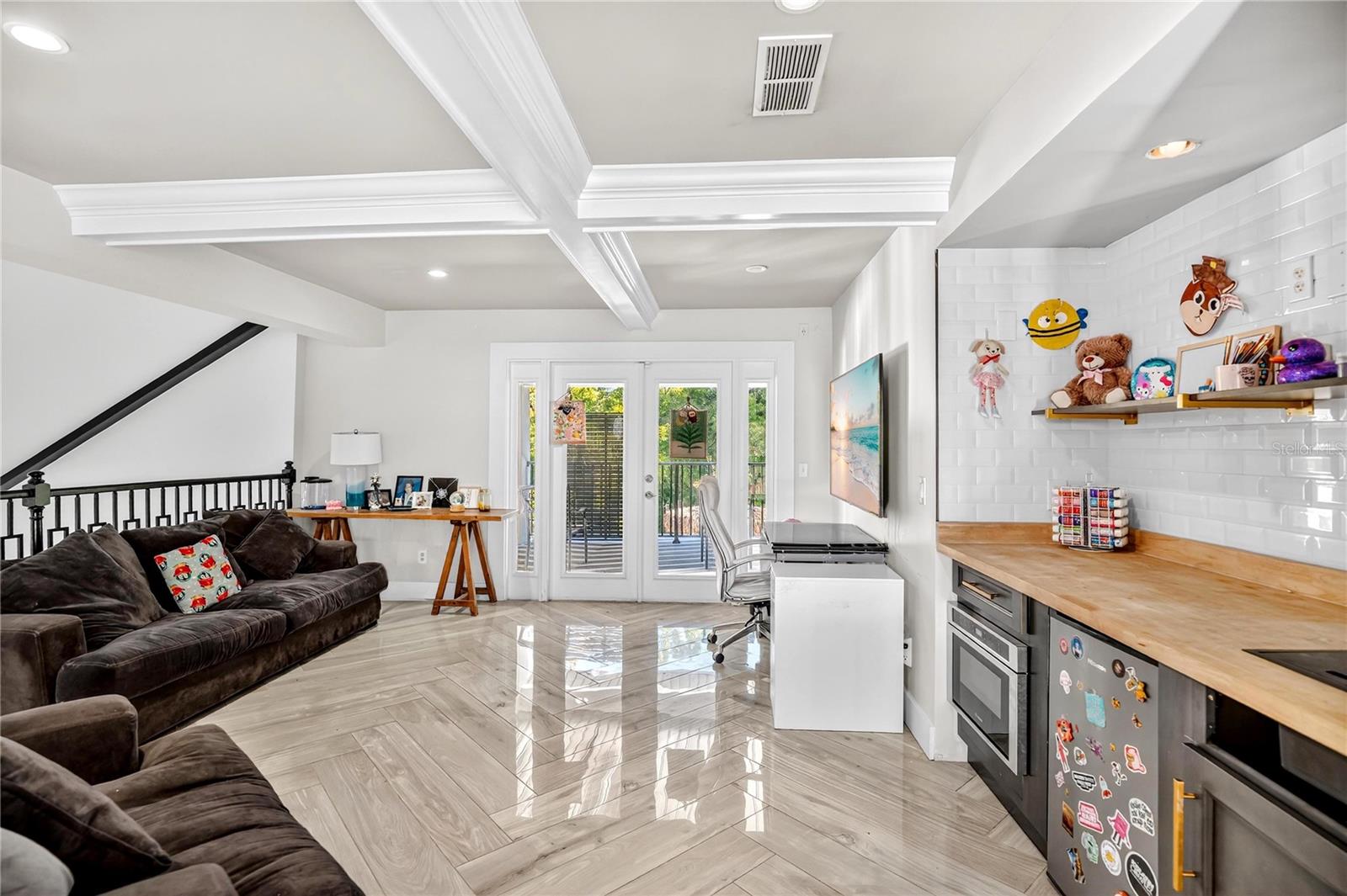 Image 13 of 45 For 9215 Cypress Cove Drive