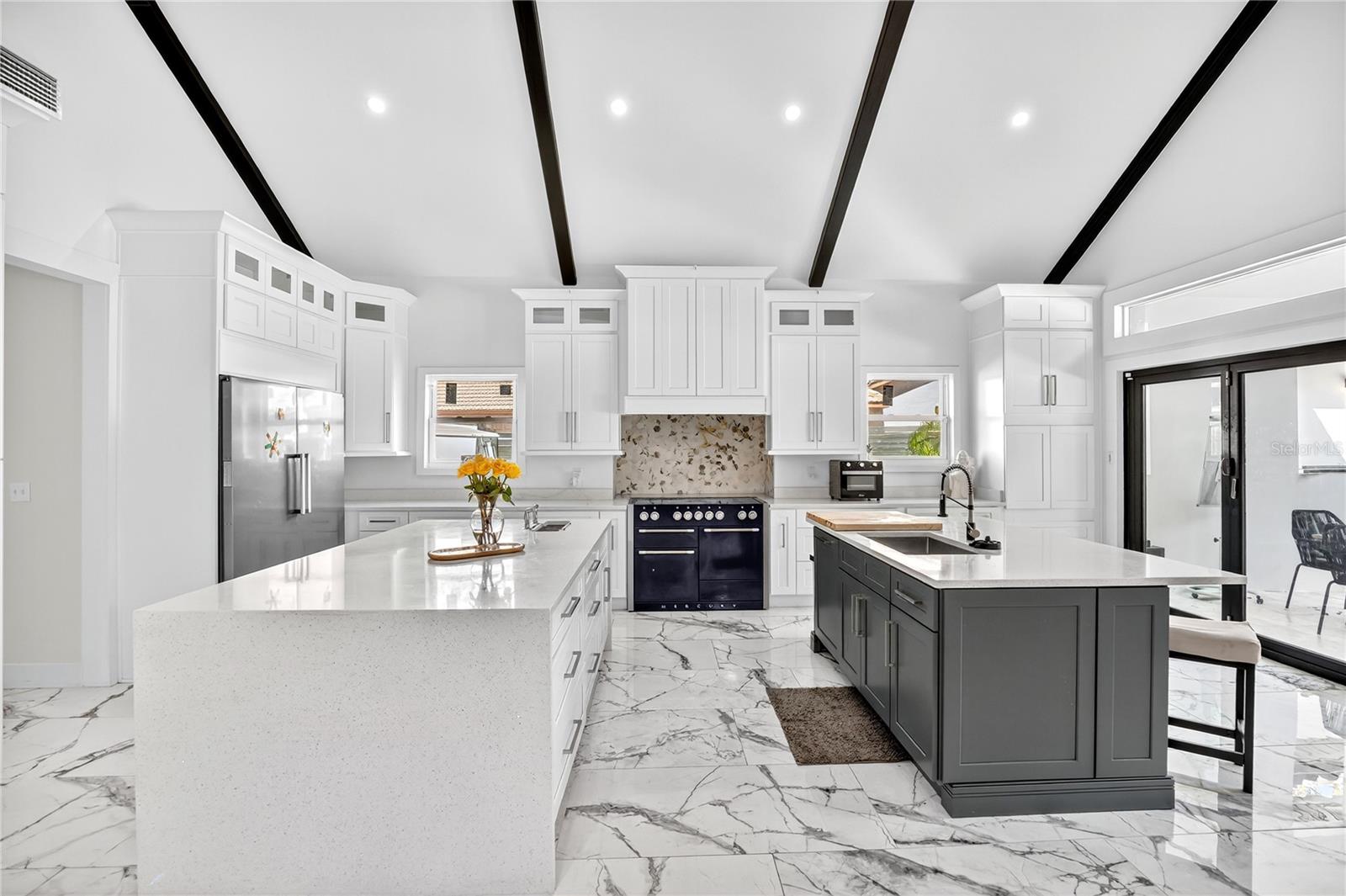 Image 6 of 45 For 9215 Cypress Cove Drive