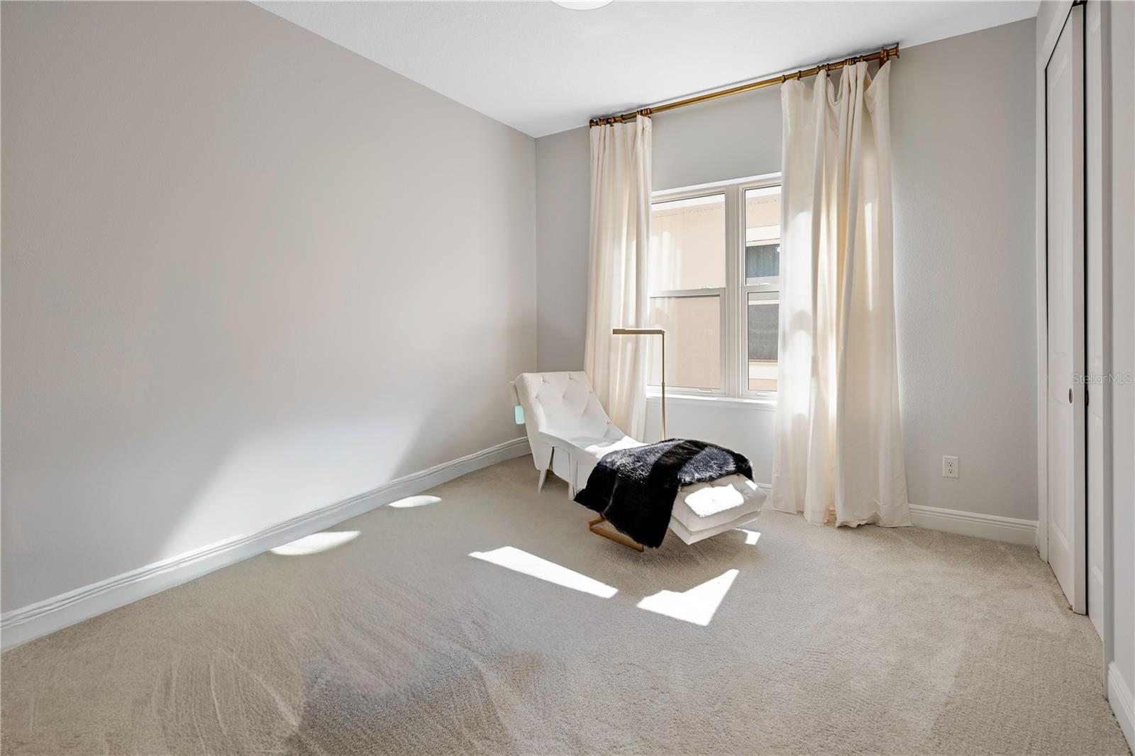 Image 47 of 75 For 10732 Mobberley Circle