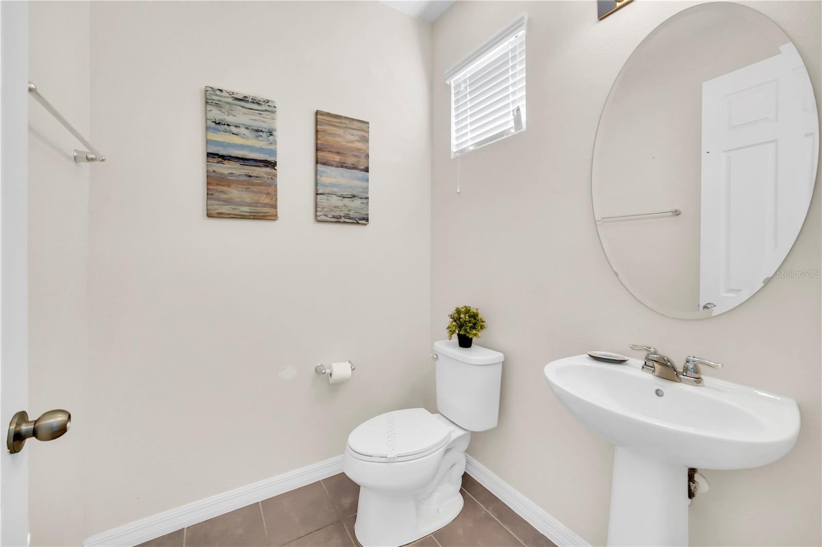 Image 17 of 37 For 9037 Flamingo Key Way