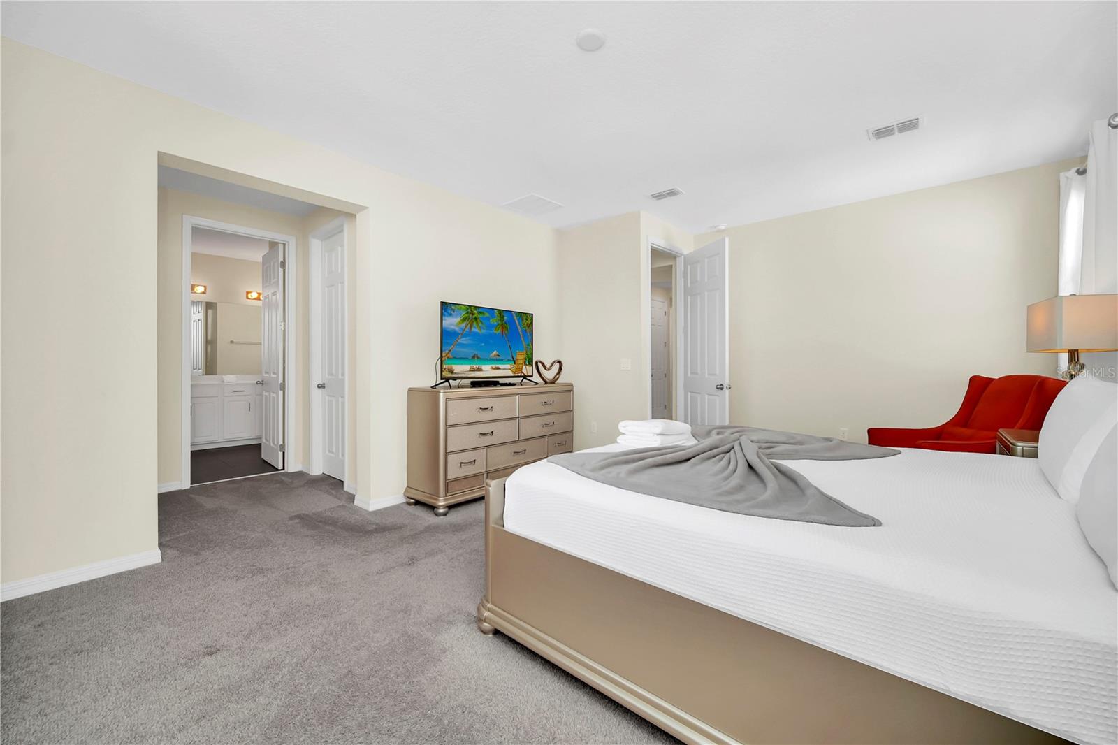 Image 21 of 37 For 9037 Flamingo Key Way