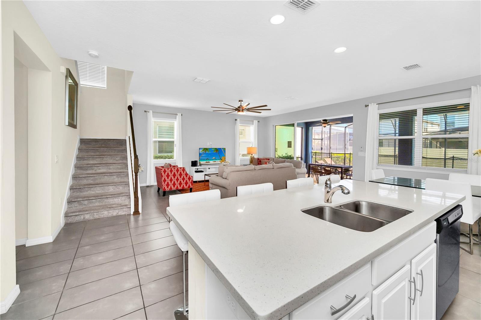 Image 8 of 37 For 9037 Flamingo Key Way