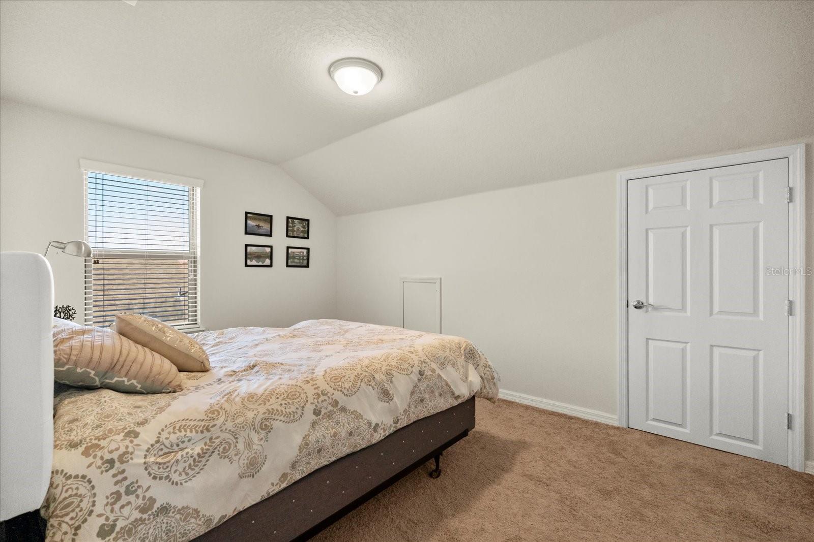 Image 18 of 50 For 540 Pamplona Place