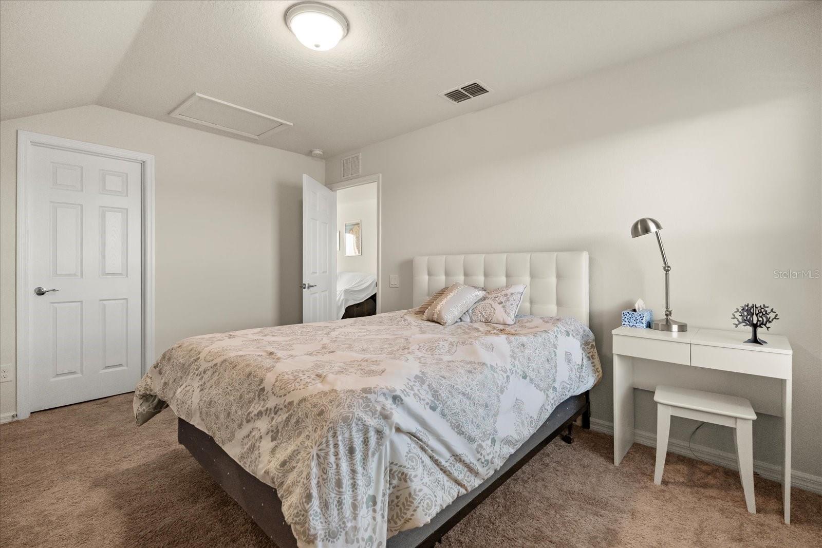 Image 19 of 50 For 540 Pamplona Place