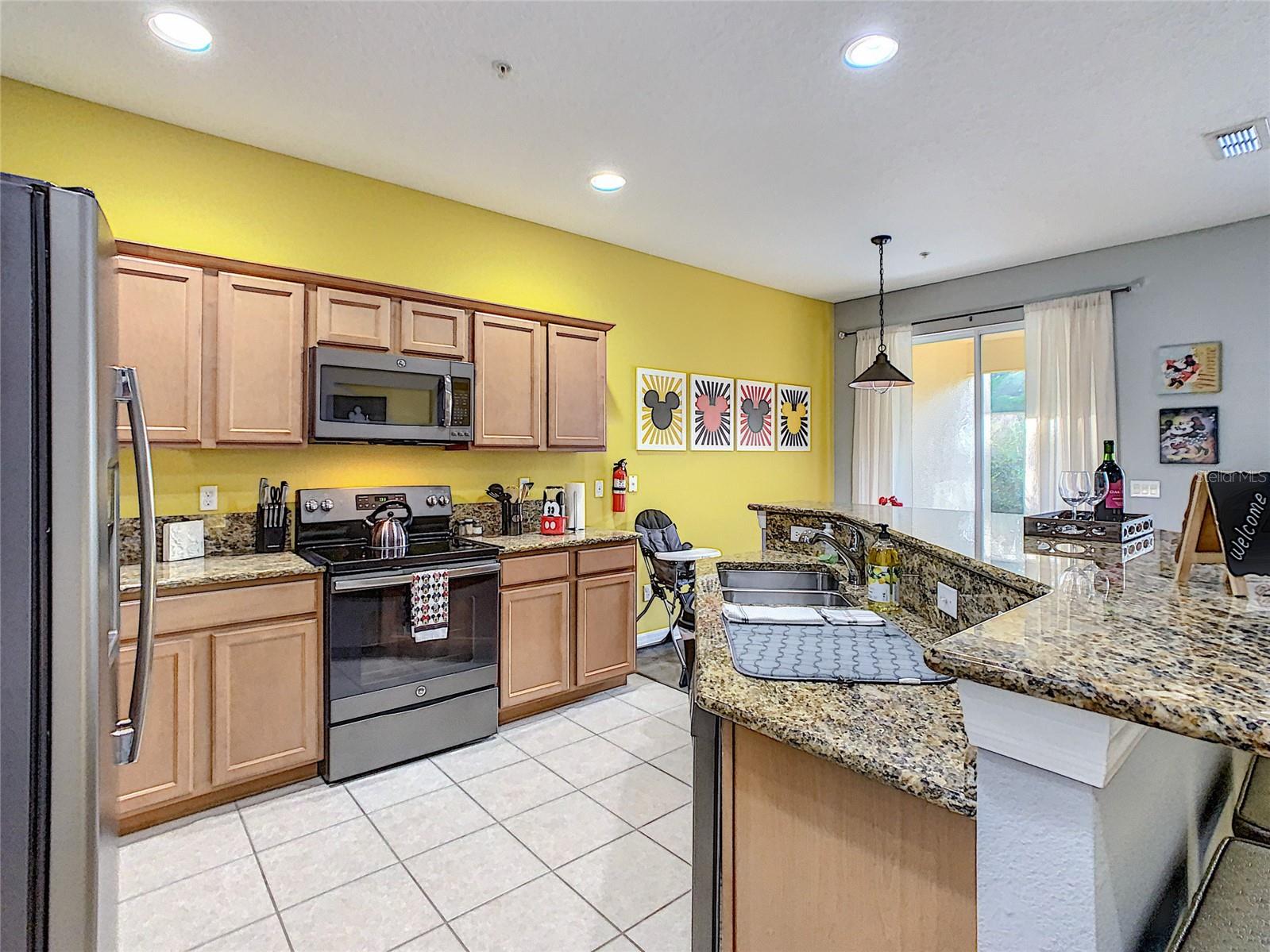 Image 19 of 100 For 891 Assembly Court