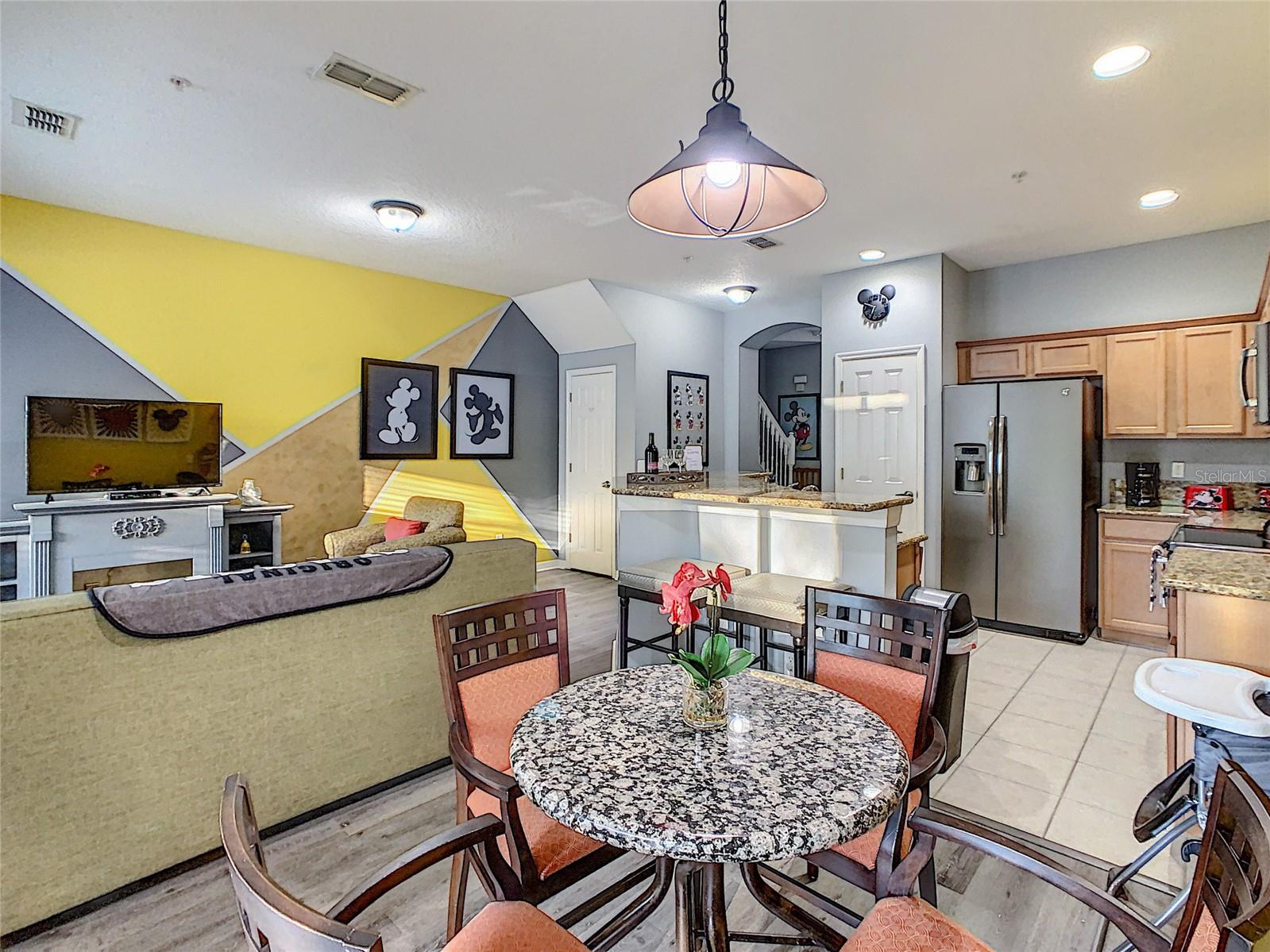 Image 22 of 100 For 891 Assembly Court