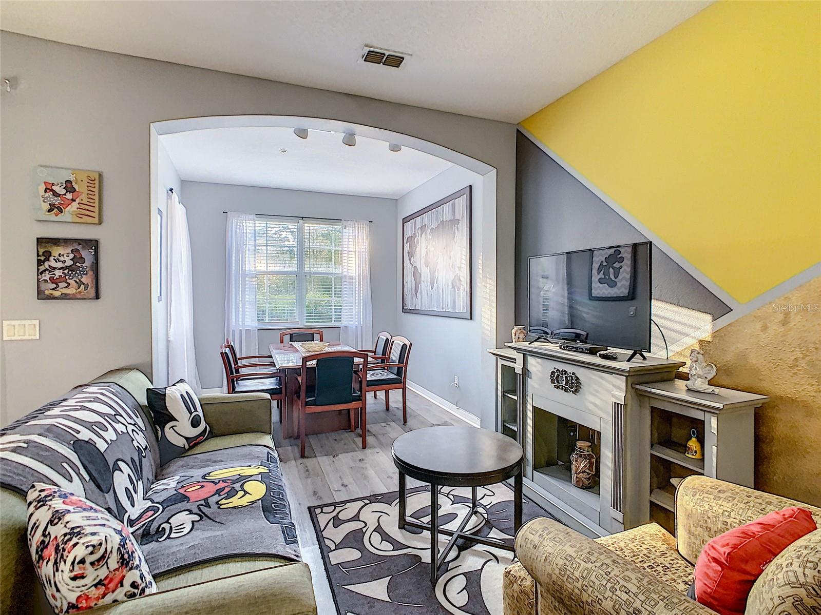 Image 9 of 100 For 891 Assembly Court