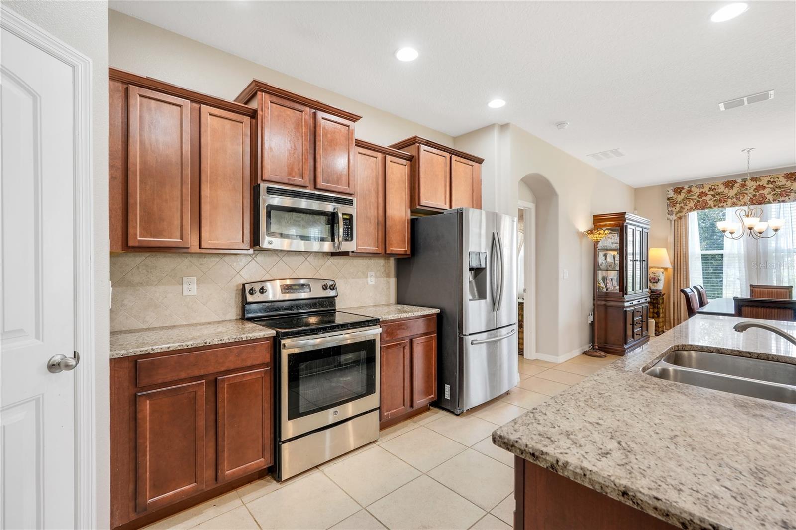 Image 16 of 36 For 13506 Silver Strand Falls Drive