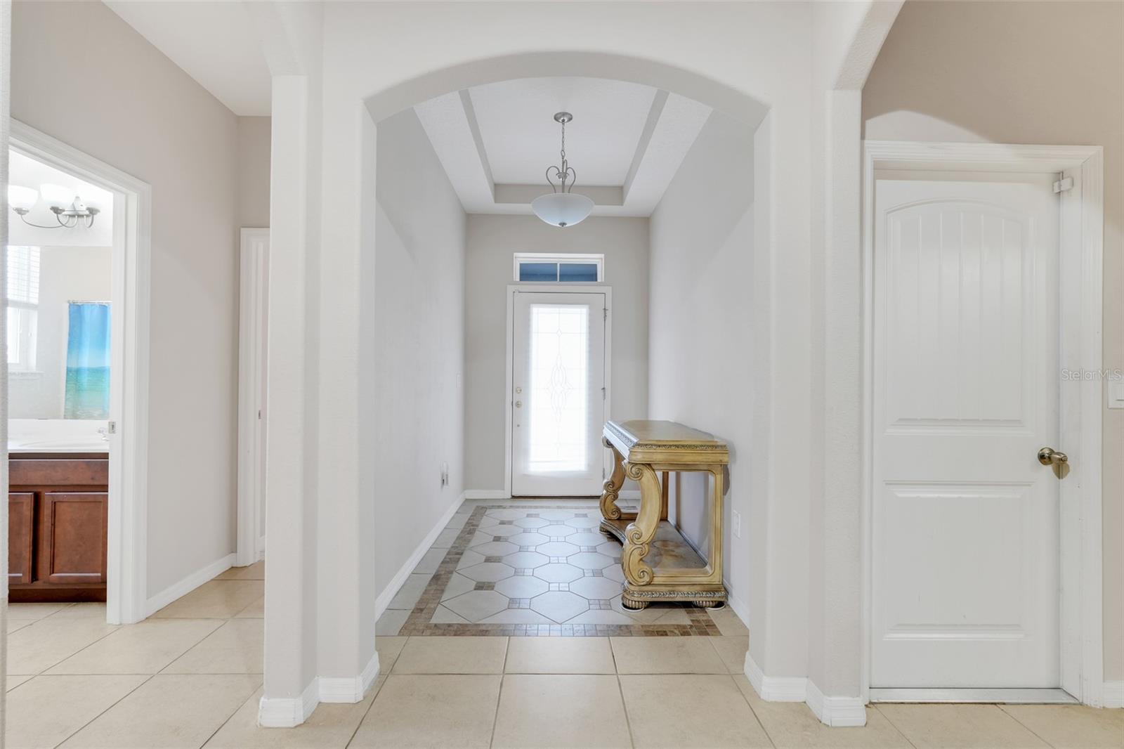 Image 7 of 36 For 13506 Silver Strand Falls Drive