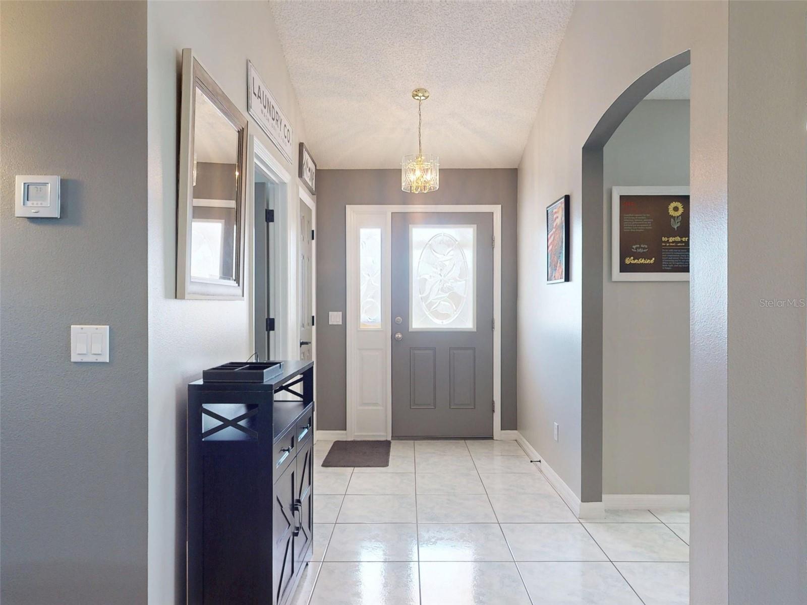 Image 15 of 56 For 714 Del Rosario Street