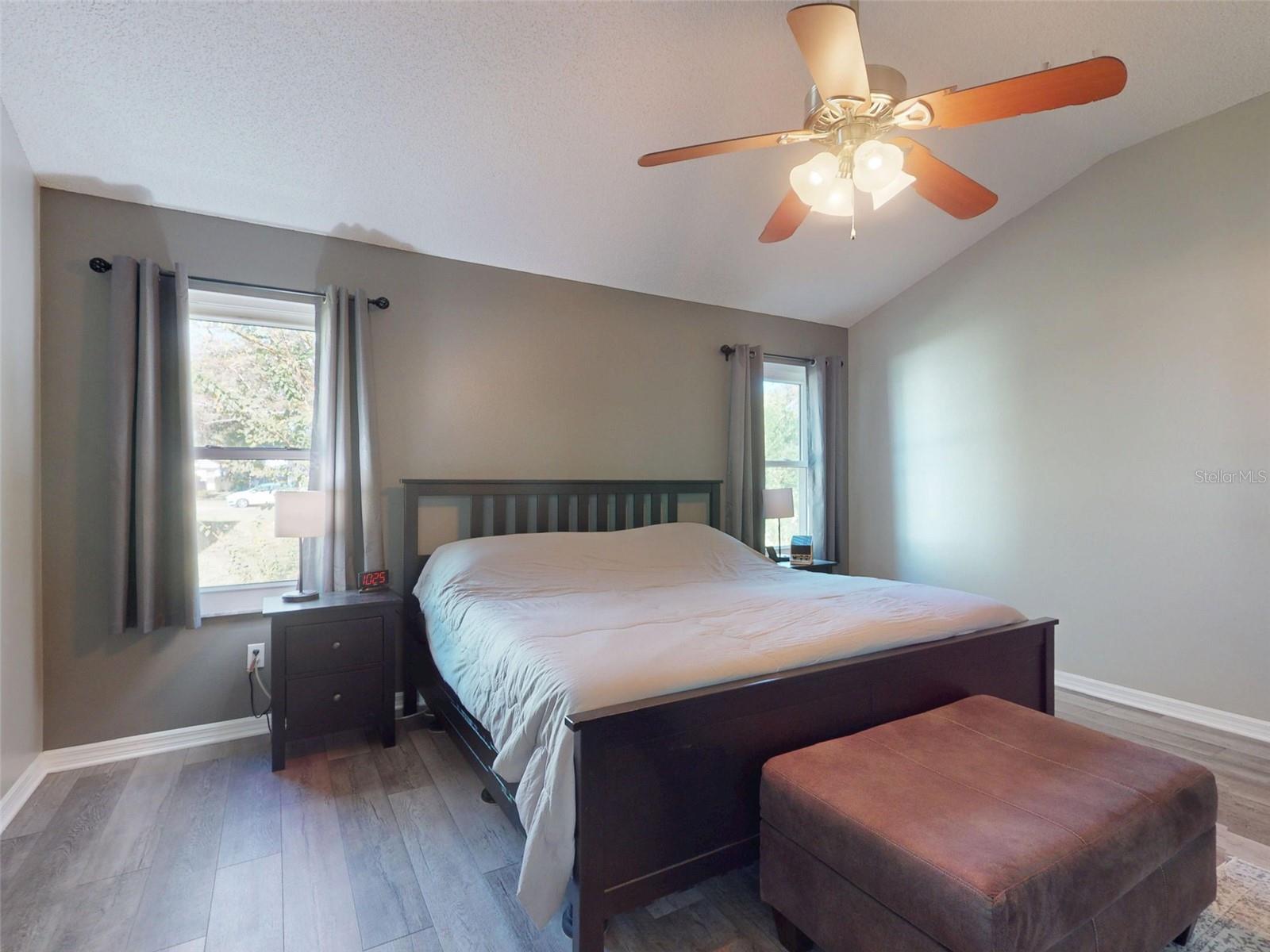 Image 23 of 56 For 714 Del Rosario Street