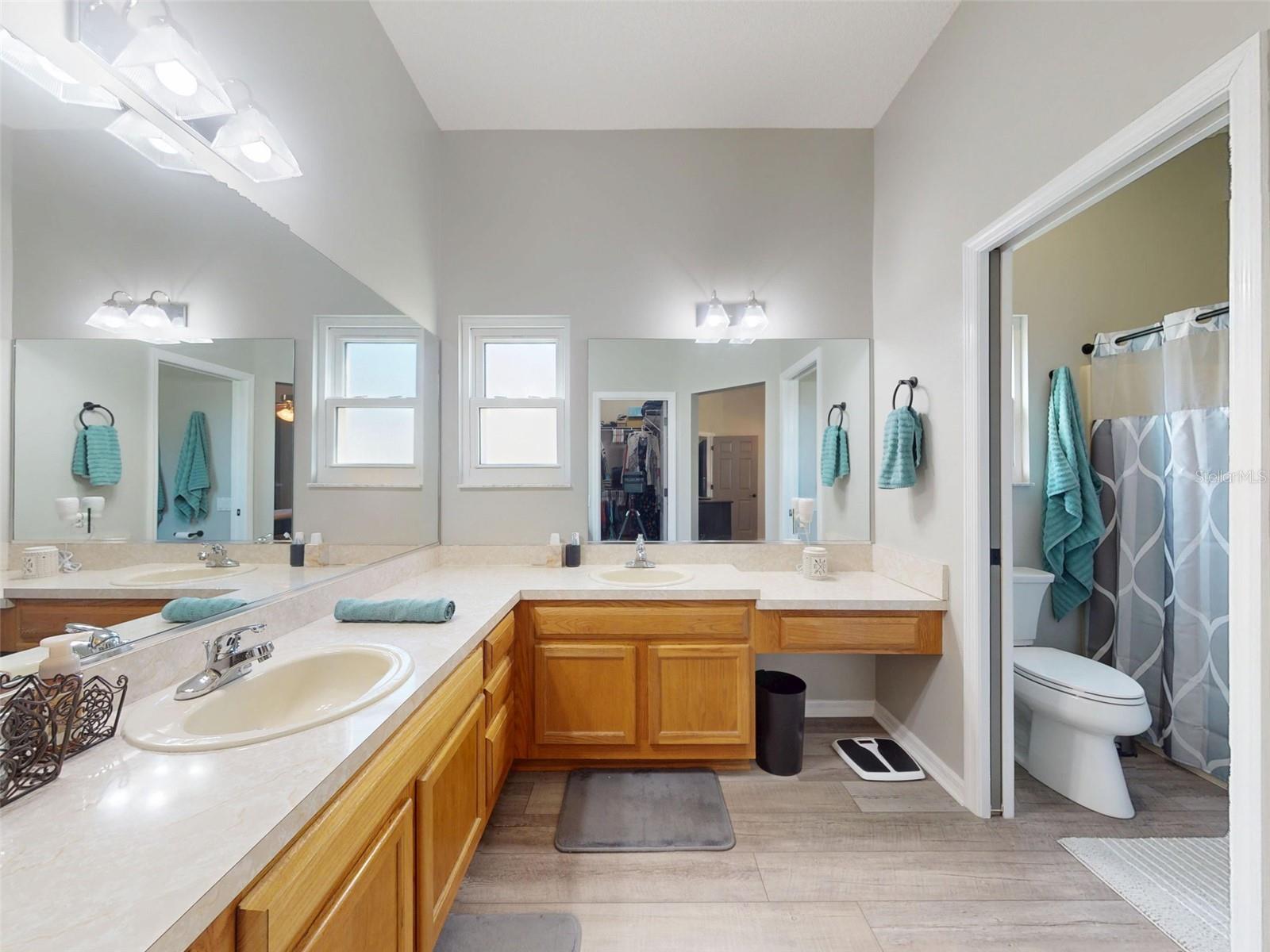 Image 26 of 56 For 714 Del Rosario Street